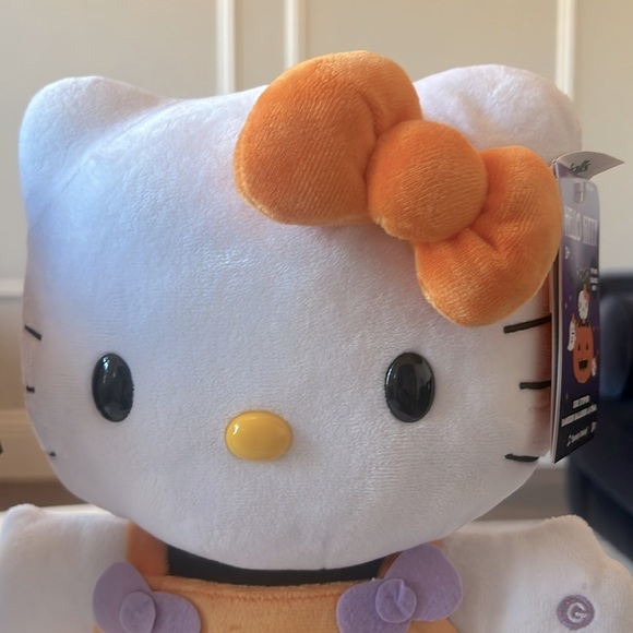 Hello Kitty Pumpkin and Black Cat Steppers. Set of 2 - Picture 5 of 7